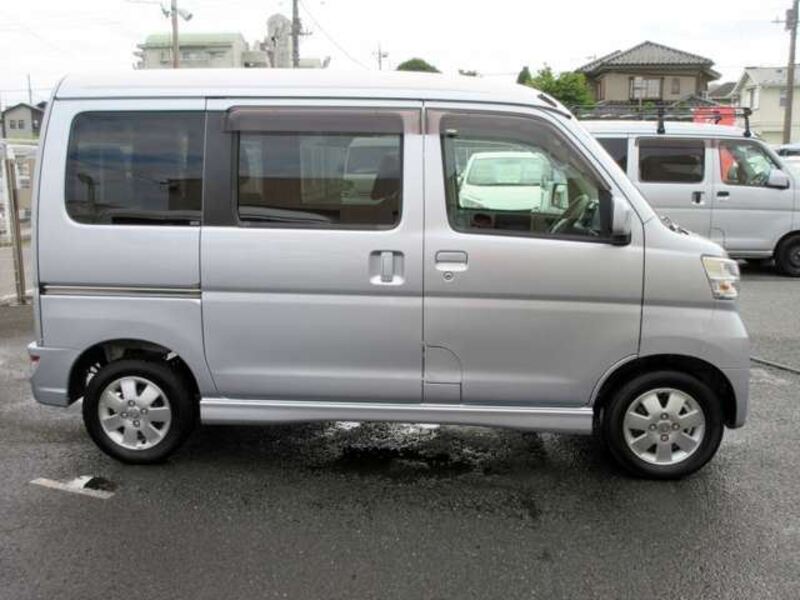 ATRAI WAGON