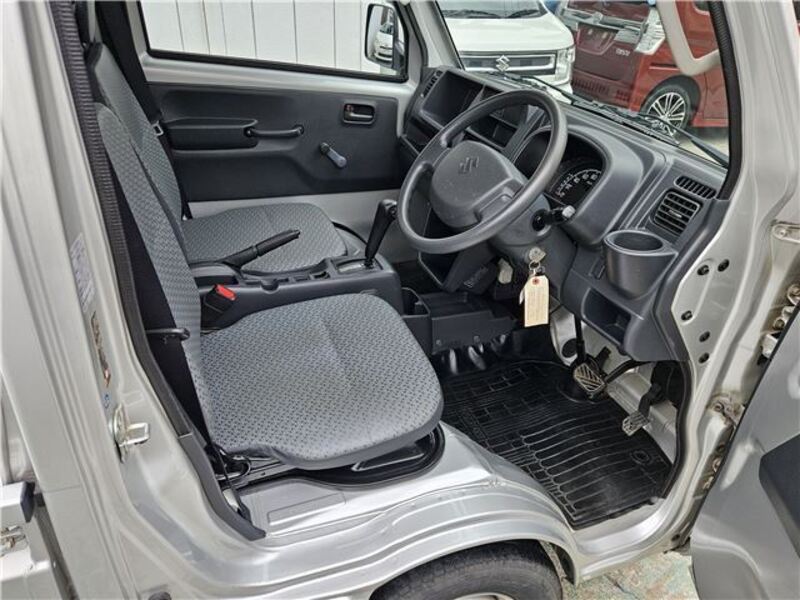 CARRY TRUCK