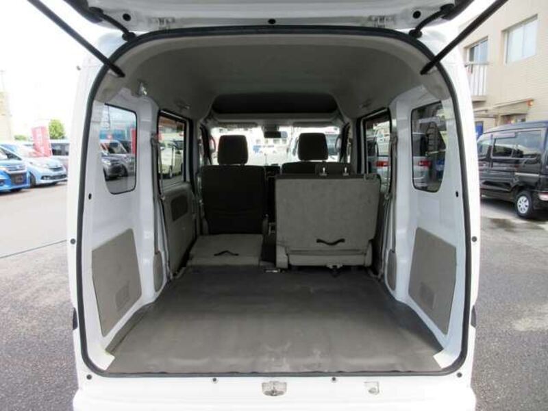 MINICAB VAN