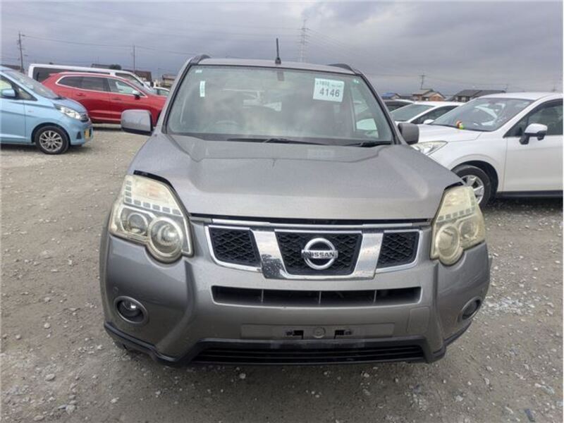 X-TRAIL