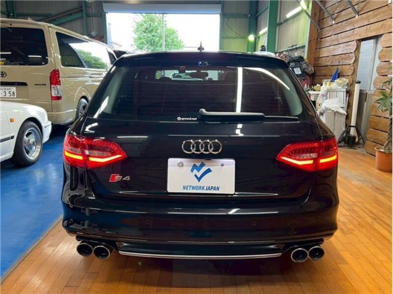 S4