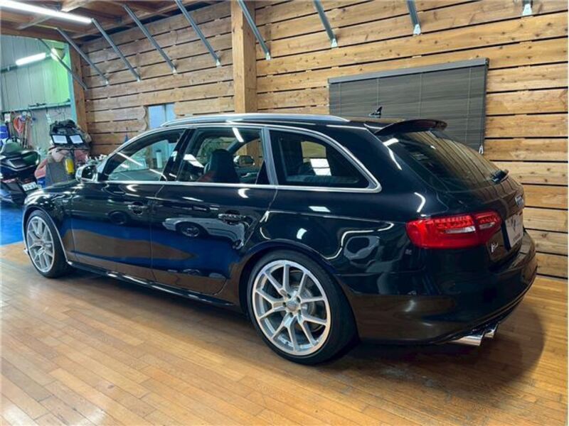 S4