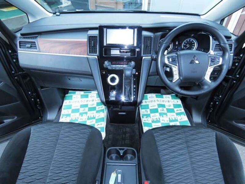 DELICA D5