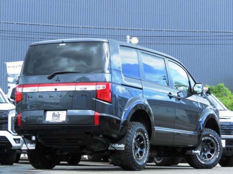 DELICA D5