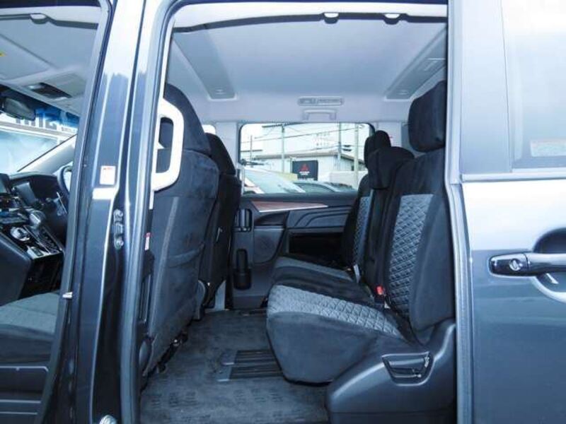 DELICA D5