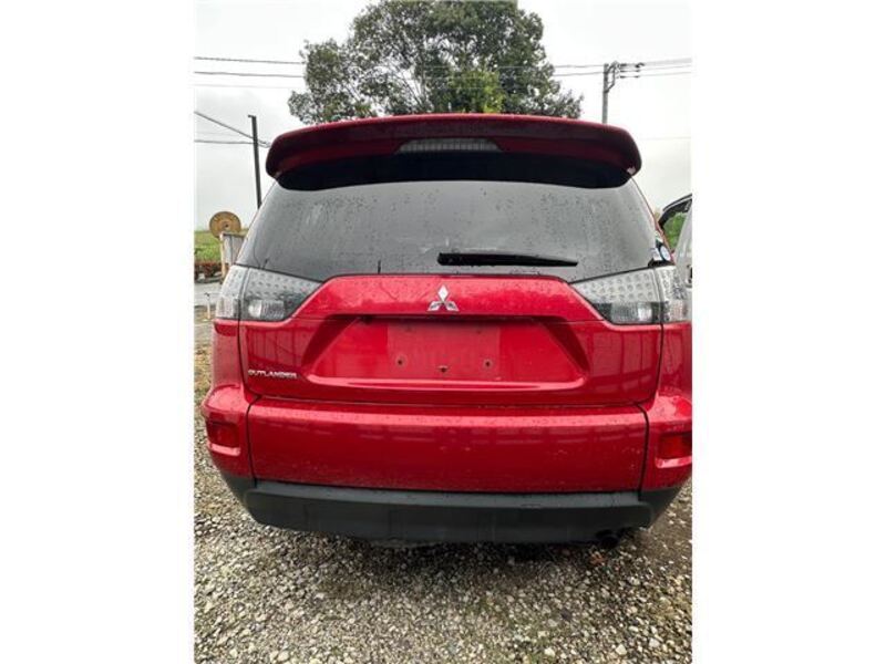 OUTLANDER
