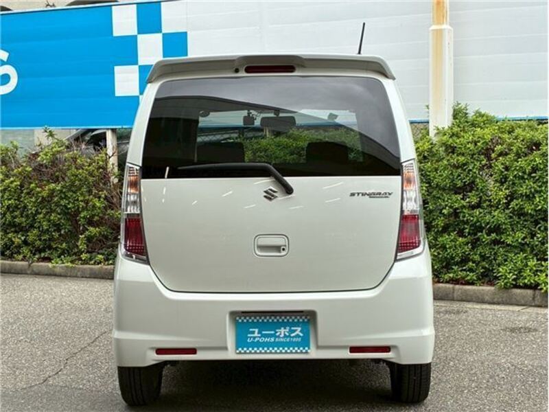 WAGON R