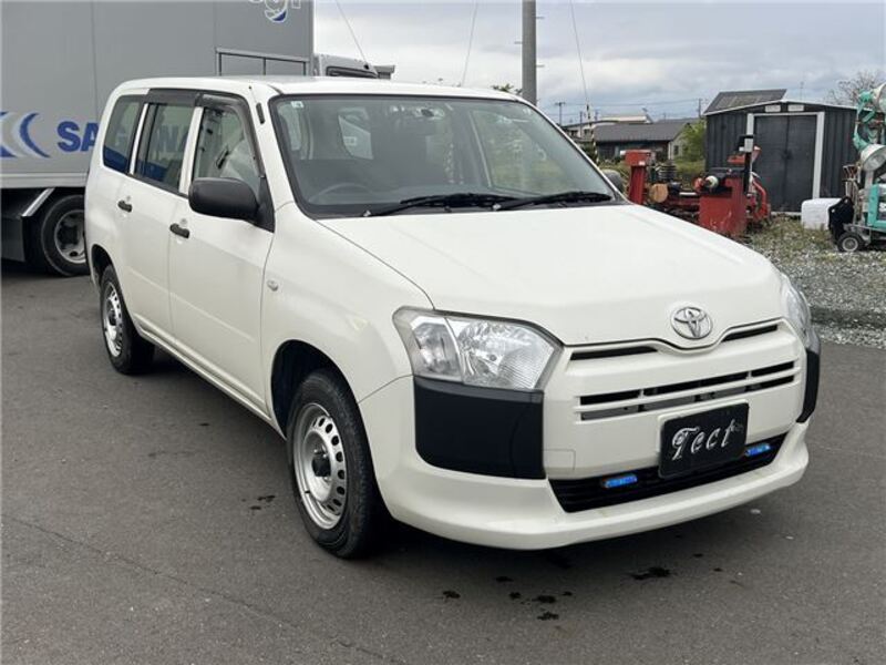 TOYOTA SUCCEED