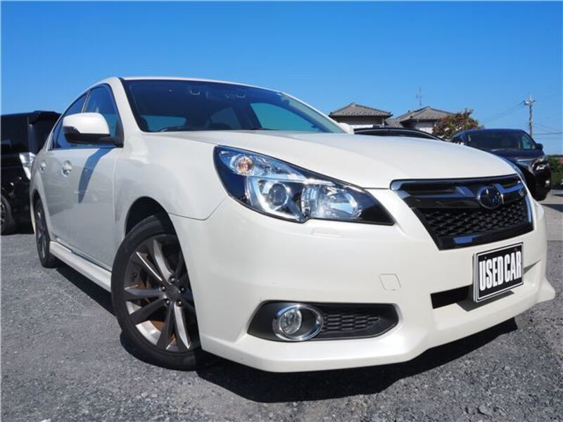 SUBARU LEGACY B4