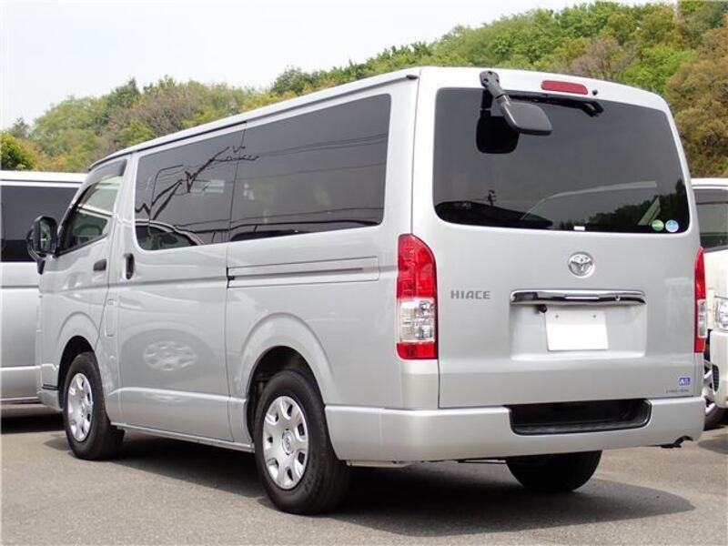 HIACE VAN
