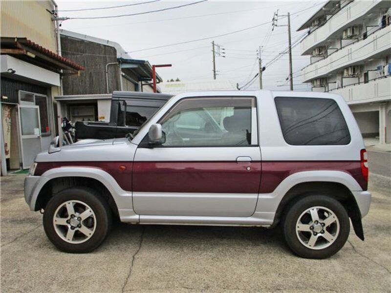 PAJERO MINI