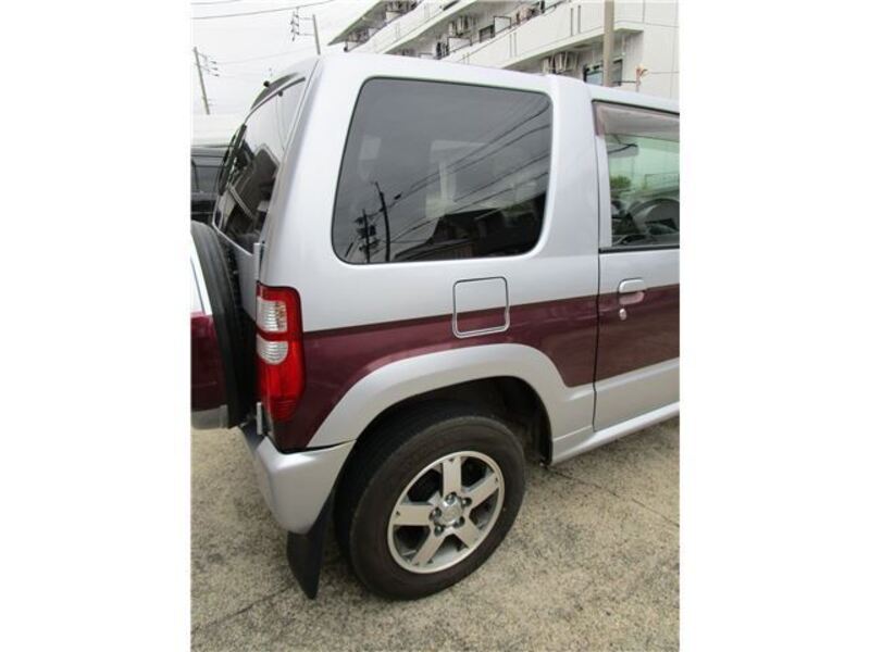 PAJERO MINI