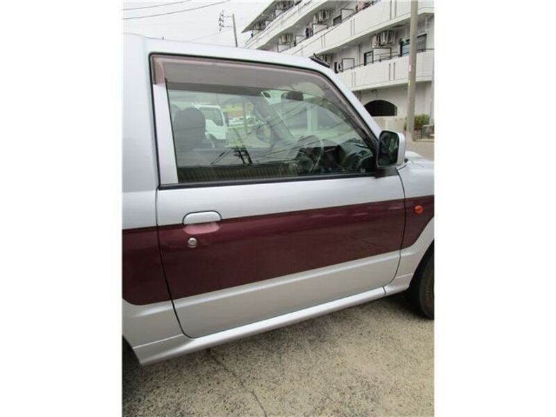 PAJERO MINI