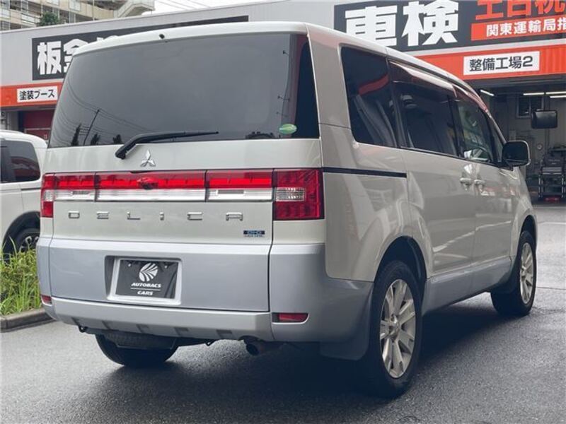 DELICA D5