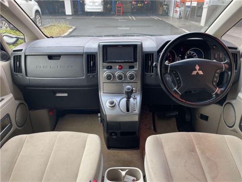 DELICA D5