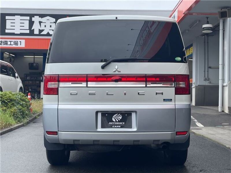 DELICA D5