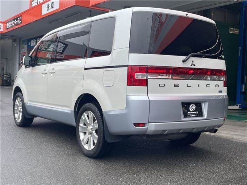DELICA D5