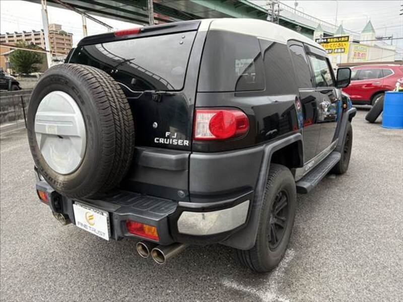 FJ CRUISER