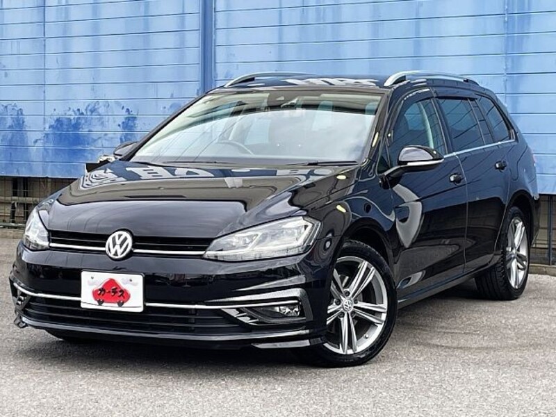 GOLF VARIANT-0