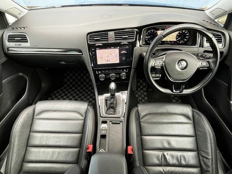 GOLF VARIANT
