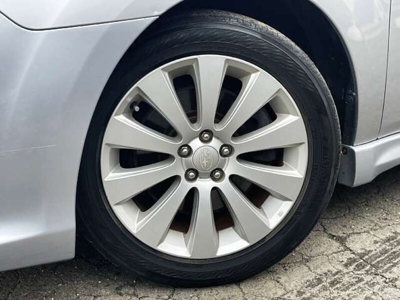 LEGACY B4