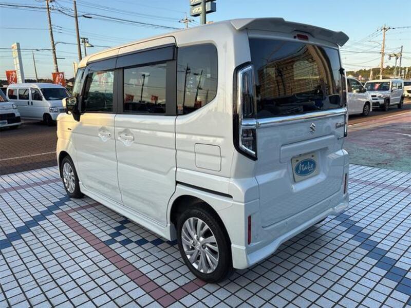 SPACIA CUSTOM