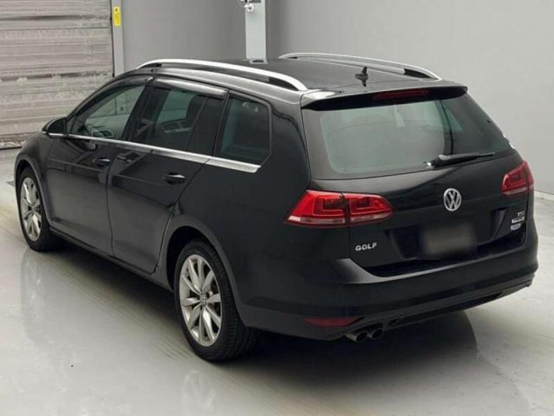 GOLF VARIANT