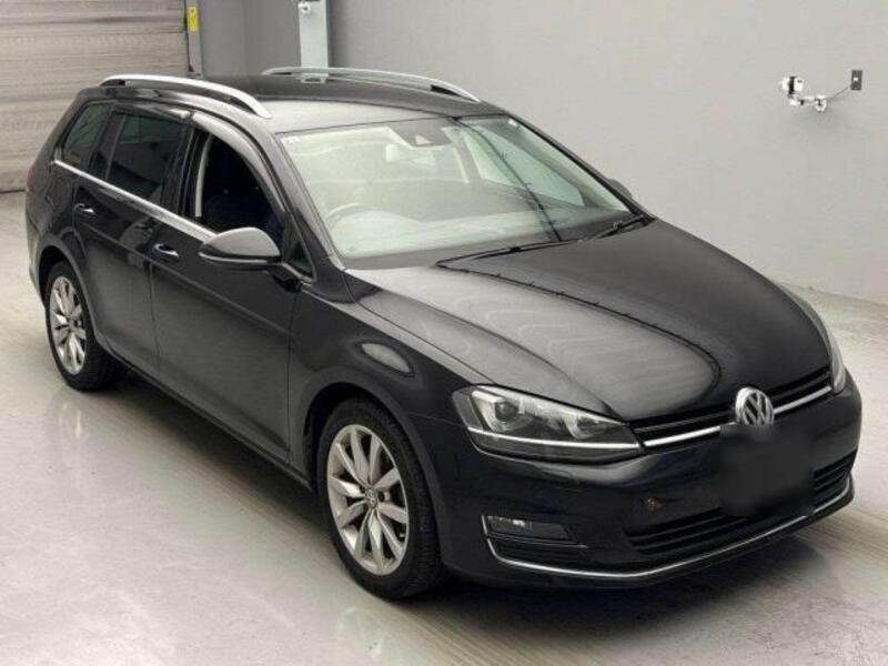 GOLF VARIANT-0