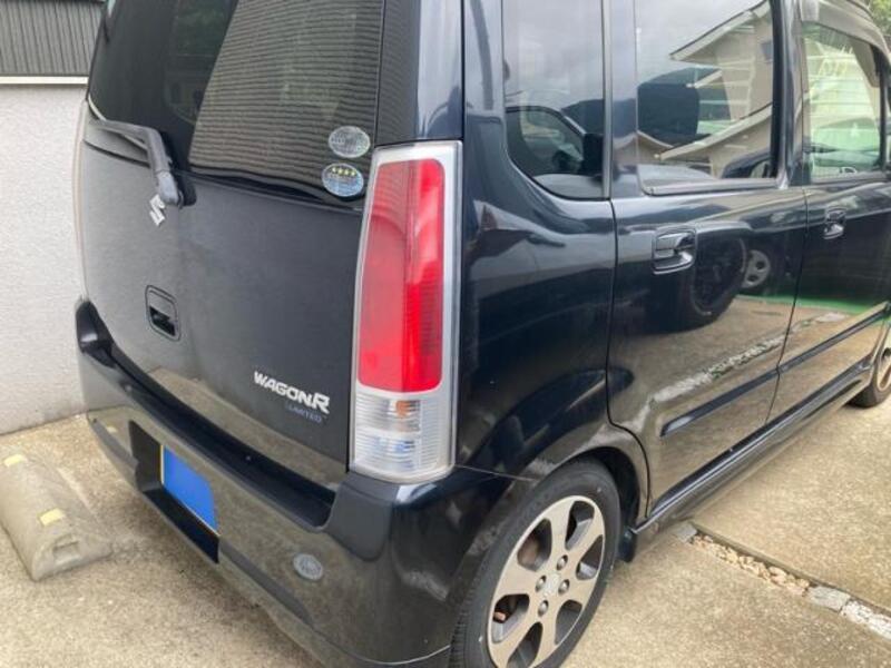 WAGON R