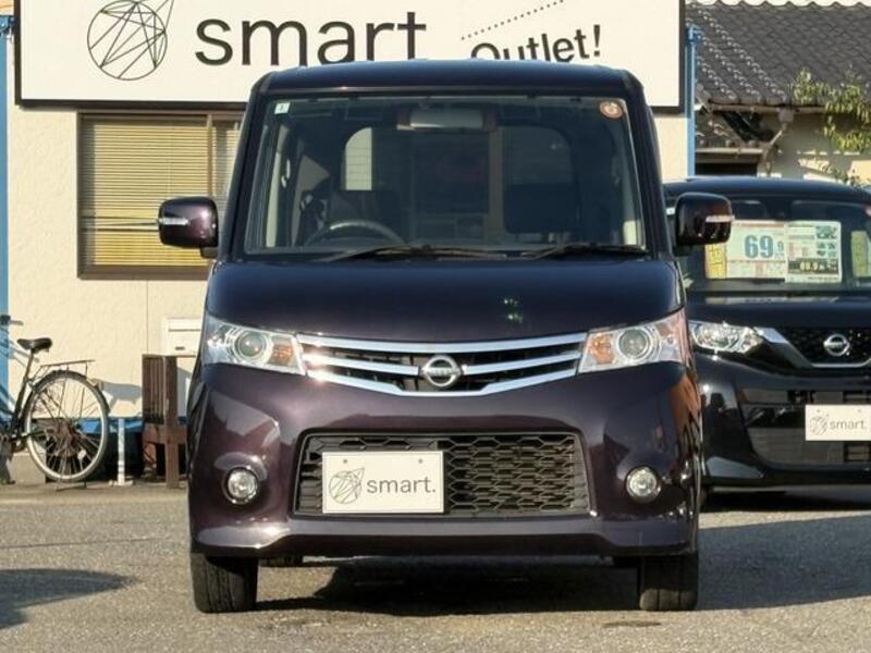 NISSAN ROOX