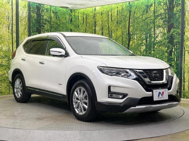X-TRAIL