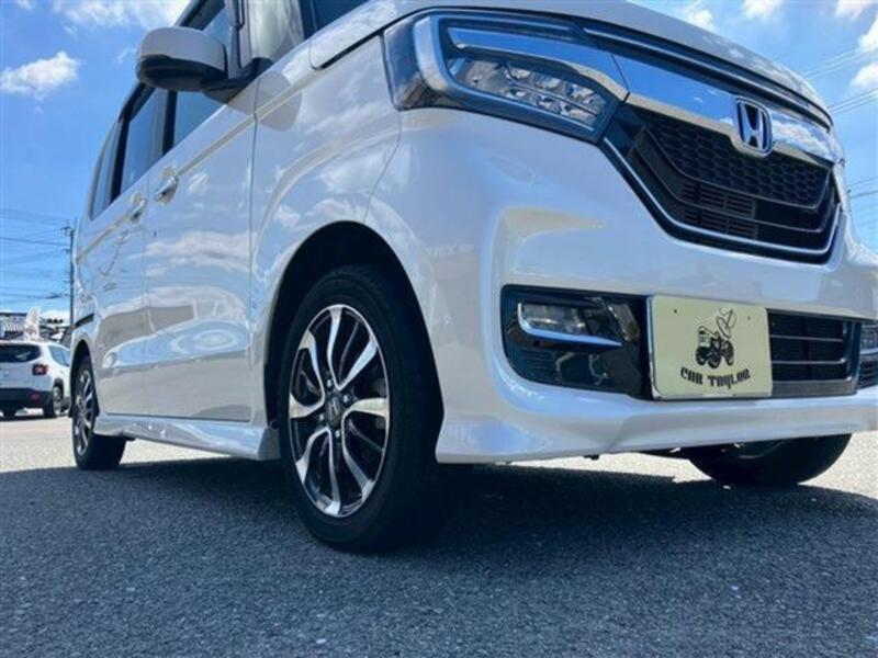 N BOX CUSTOM