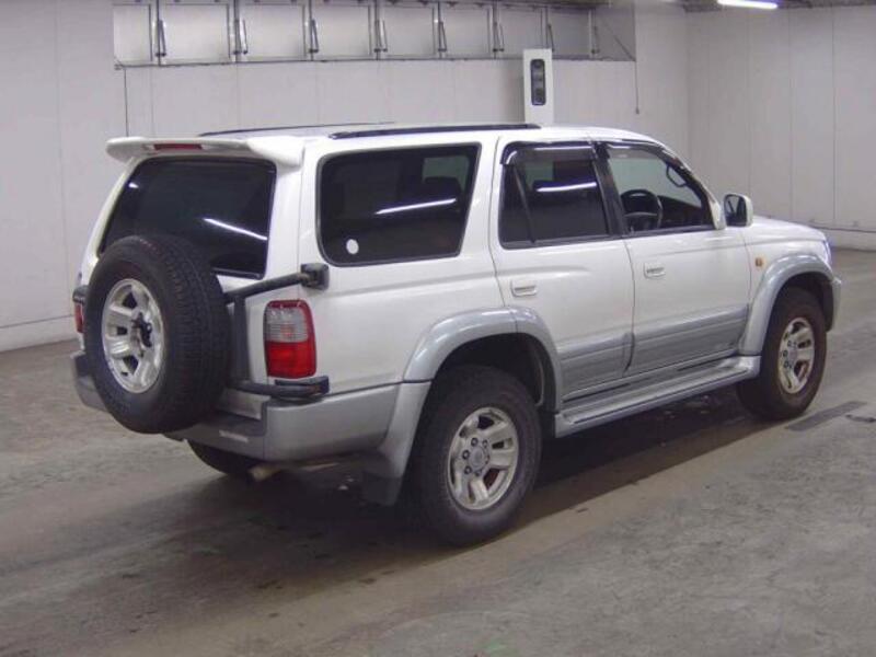 HILUX SURF