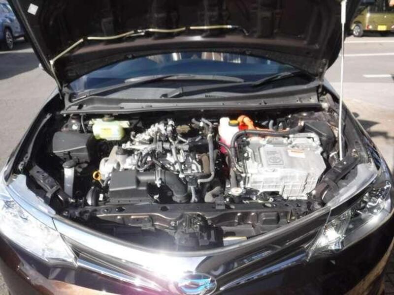 COROLLA AXIO