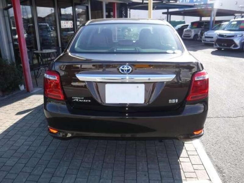 COROLLA AXIO