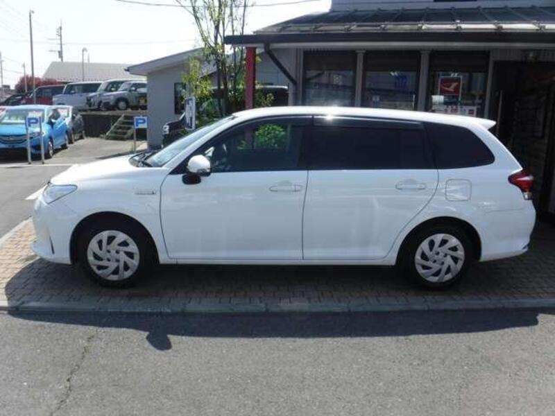 COROLLA FIELDER