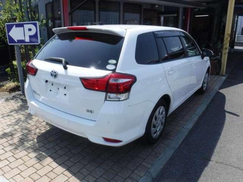 COROLLA FIELDER