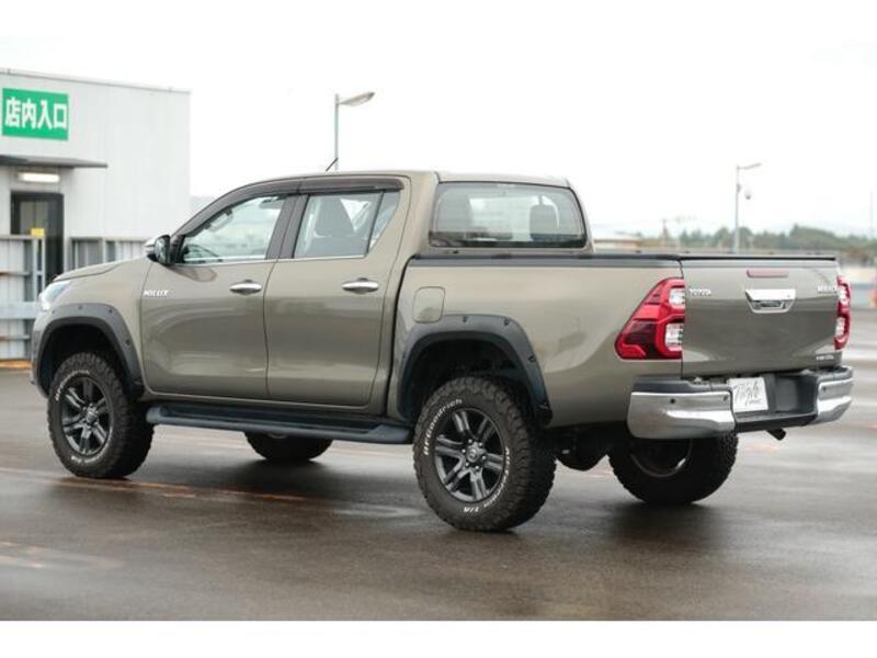 HILUX