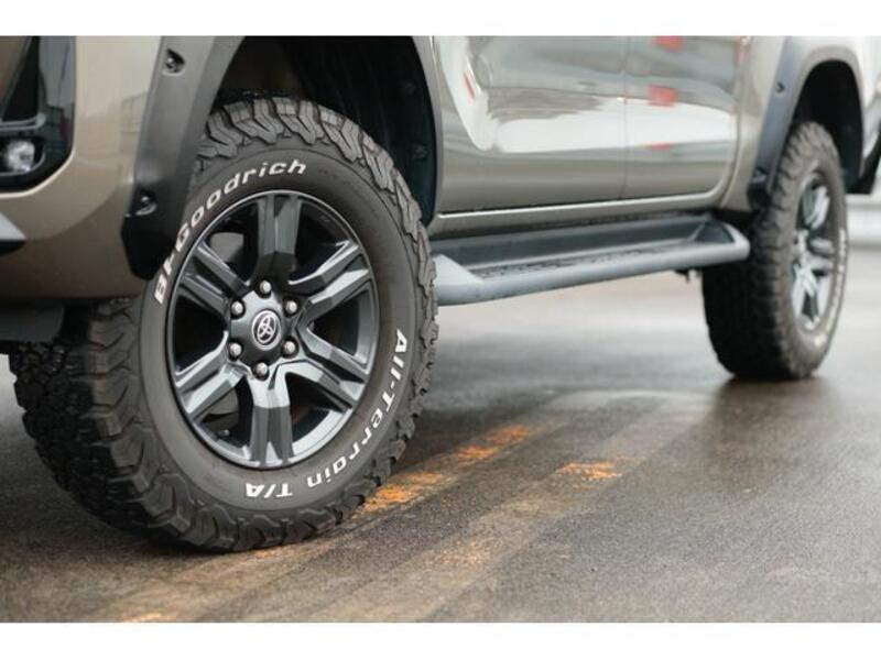 HILUX