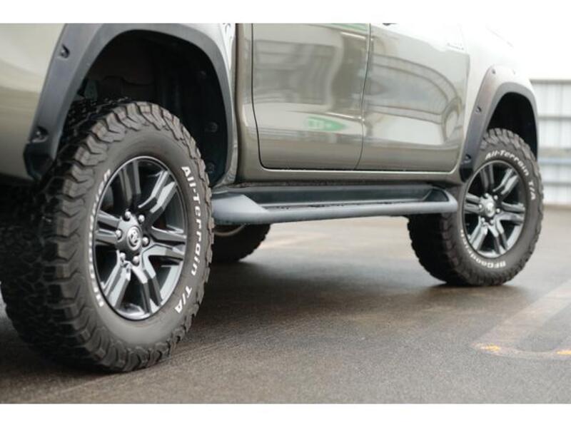 HILUX