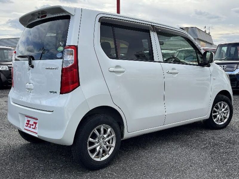 WAGON R