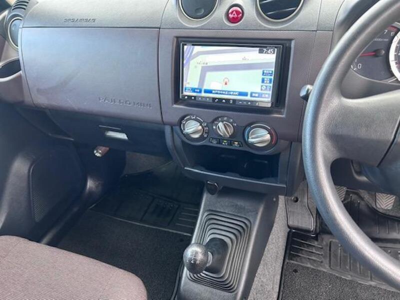 PAJERO MINI