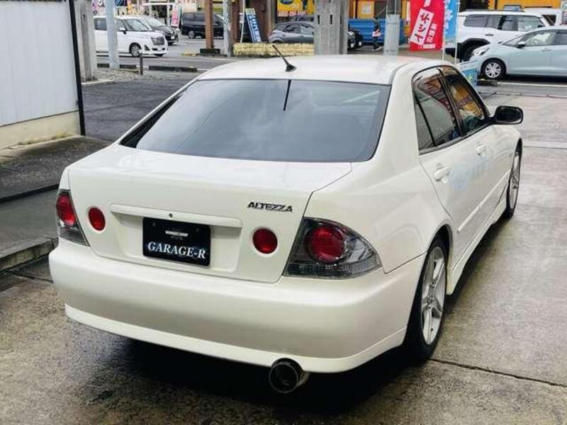 ALTEZZA