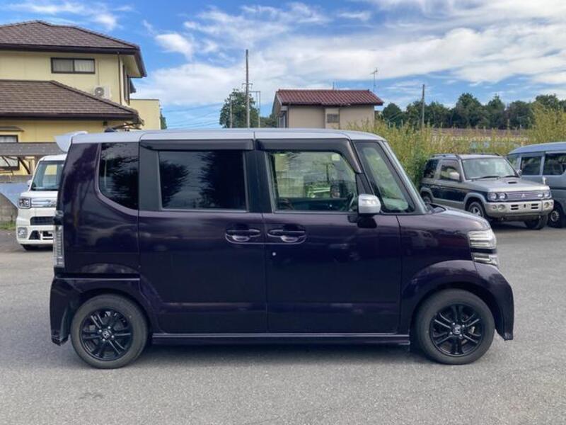 N BOX CUSTOM