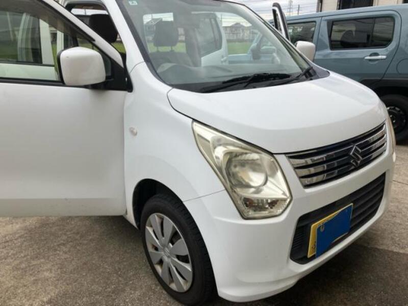 WAGON R