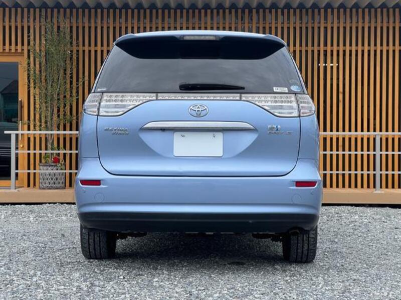 ESTIMA HYBRID