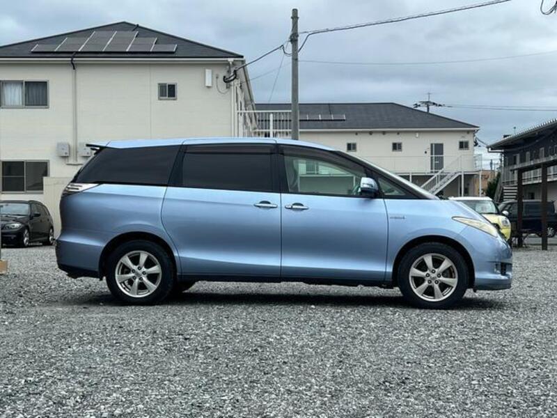ESTIMA HYBRID