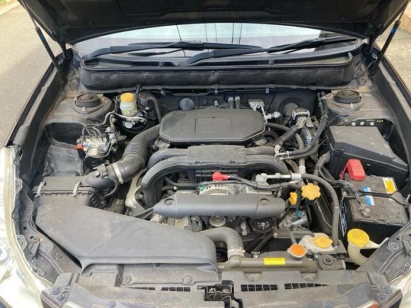LEGACY OUTBACK