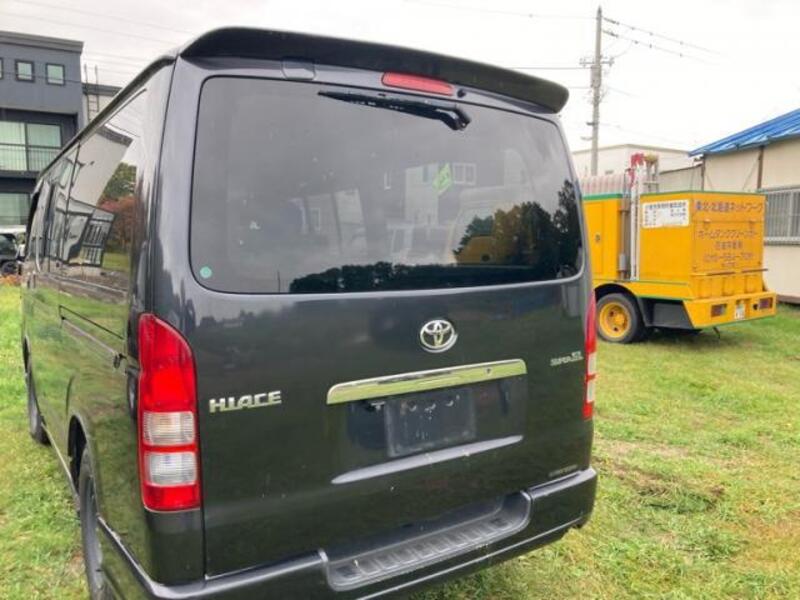 HIACE VAN