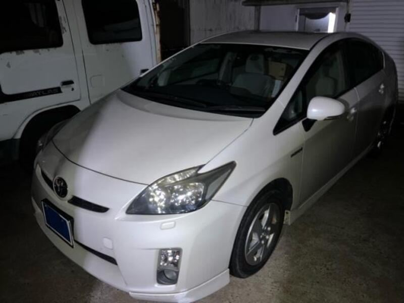 PRIUS-0